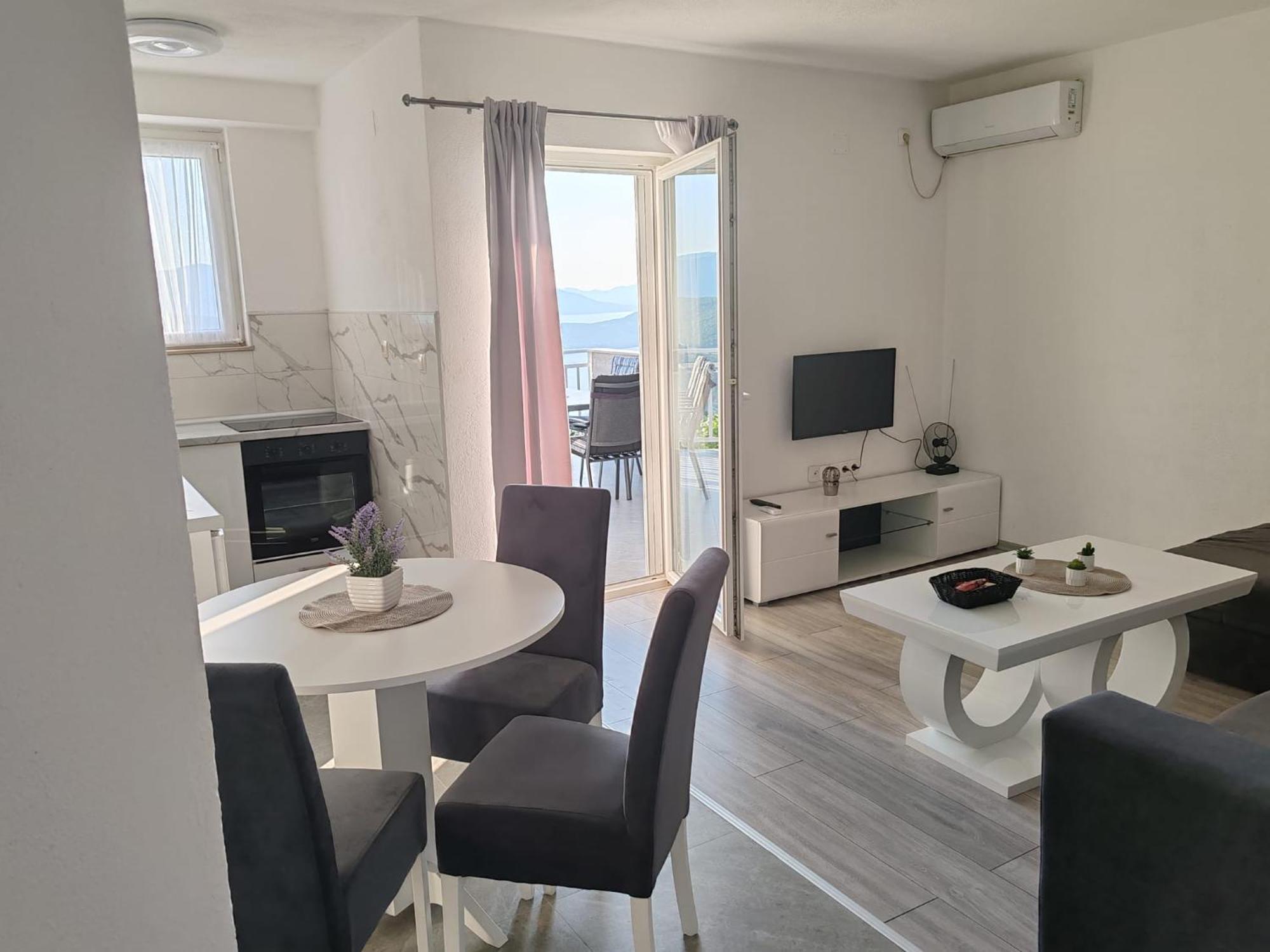 Apartman Iva 内乌姆 外观 照片