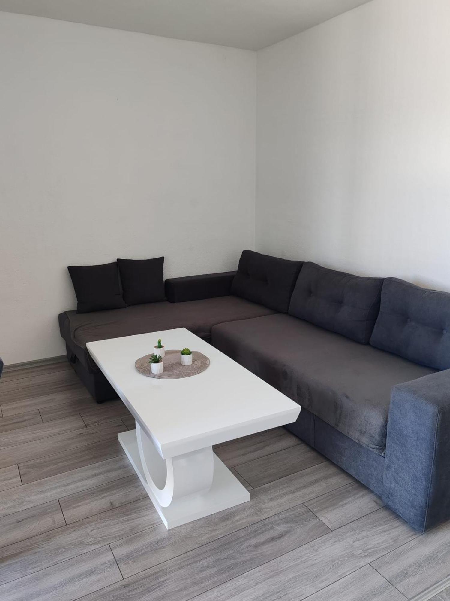 Apartman Iva 内乌姆 外观 照片